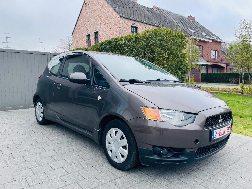 mitsubishi colt 1.2 invite 2013 gekeurd, Auto's, Mitsubishi, Voorwielaandrijving, Euro 5, Stof, Zwart