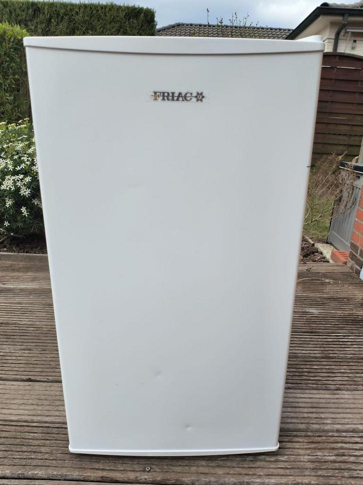 Diepvriezer, Elektronische apparatuur, Vriezers en Diepvrieskisten, Zo goed als nieuw, Vrijstaand, Ophalen of Verzenden