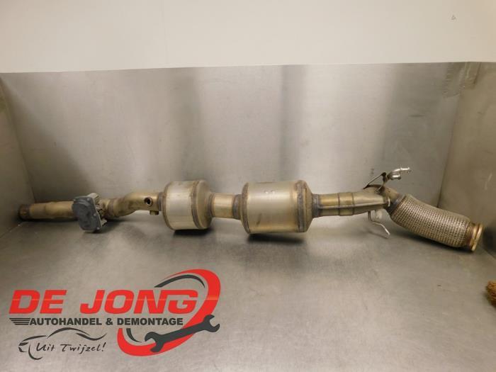 Katalysator van een Volkswagen Passat, Auto-onderdelen, Uitlaatsystemen, Volkswagen, Gebruikt, 3 maanden garantie, Ophalen of Verzenden