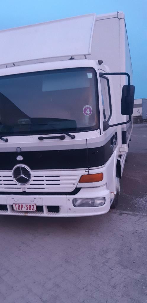 BOÎTE DE VITESSES MERCEDES 815 ATEGO 300 000 KM, Autos, Camions, Particulier, Enlèvement