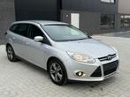 Ford Focus  - 1.0 benzine - euro 5b, Auto's, Focus, Euro 5, Stof, Zwart