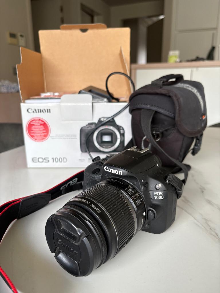 Canon EOS 100D Appareil photo Numérique 18.4 Mpix