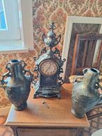 Horloge ancienne  avec déco, Antiquités & Art, Enlèvement