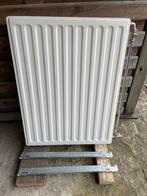 Radiator hoogte 80cm - breedte 60cm met muurbeugels, Enlèvement, Utilisé