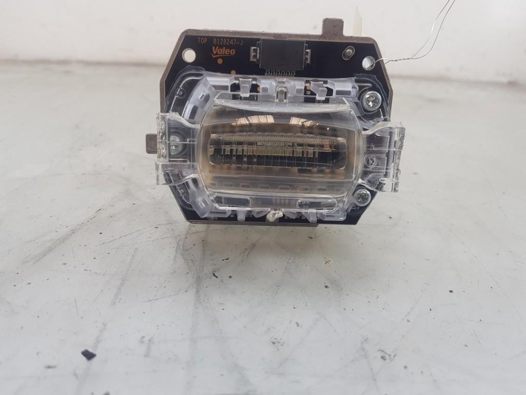 DIVERSEN LED lamp Volkswagen Golf VIII (CD1) (|90159276J|), Gebruikt, Volkswagen