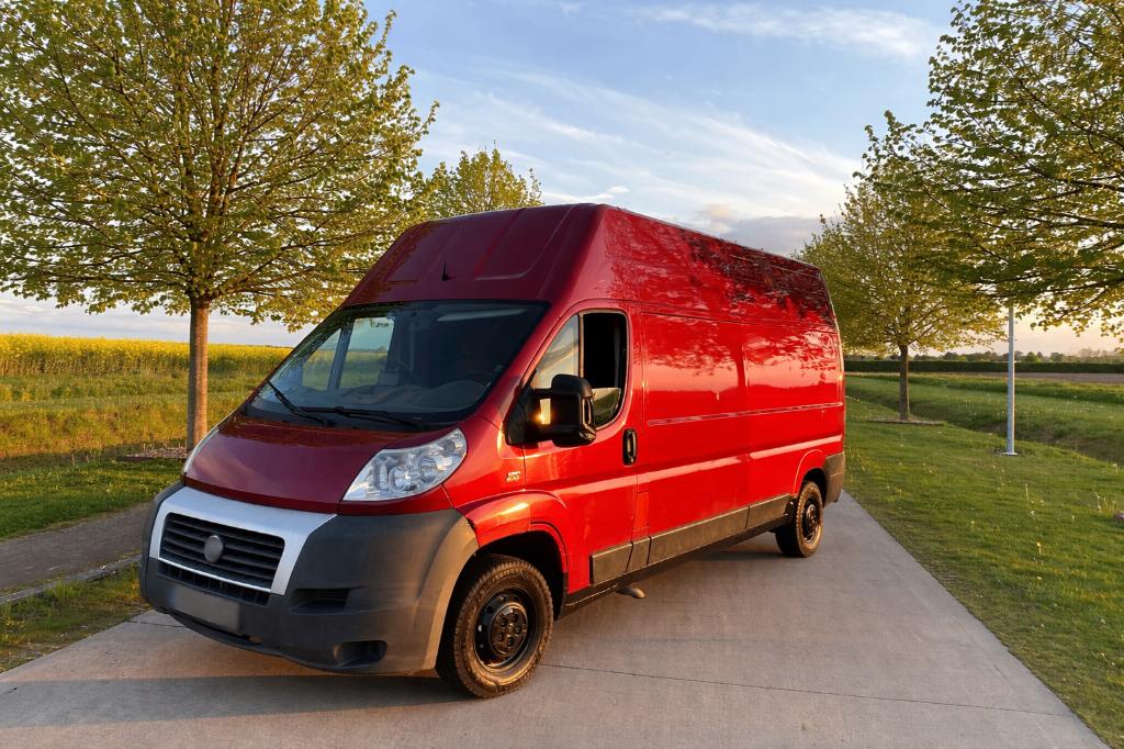 À louer ! Location camionnette 17m3, Caravanes & Camping, Location