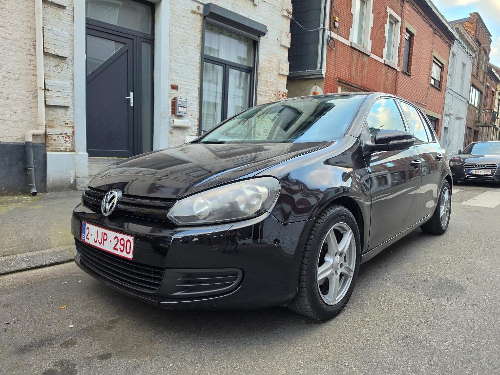 Bjr vend ou échange vw golf 6 16 tdi 105 pret a immatriculé, Euro 5, 5 portes, Tissu, 4 cylindres