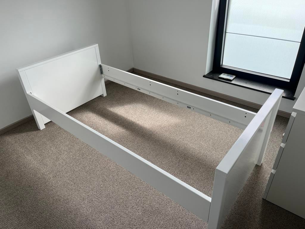 Bopito 1 persoonsbed, Huis en Inrichting, Slaapkamer | Bedden, Ophalen, Zo goed als nieuw, Wit