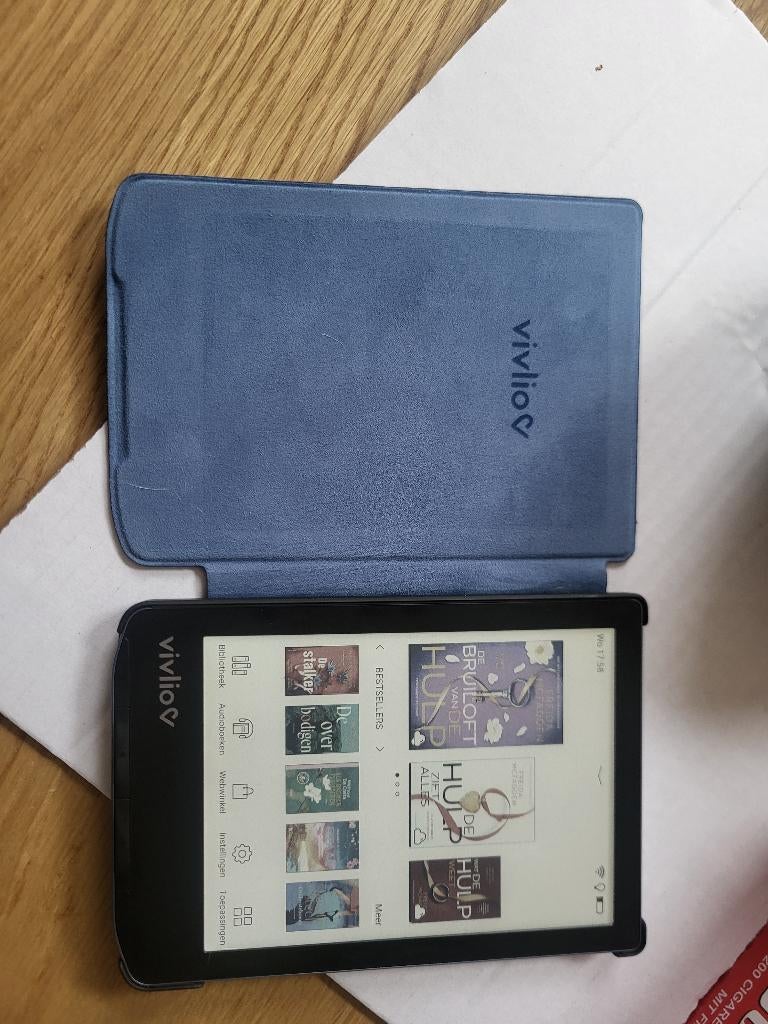 Vivlio ereader met hoesje, Ophalen, 6 inch of minder, Nieuw, 16 GB of meer