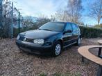 VW-Golf 4, Auto's, Voorwielaandrijving, Zwart, 4 cilinders, Leder en Stof