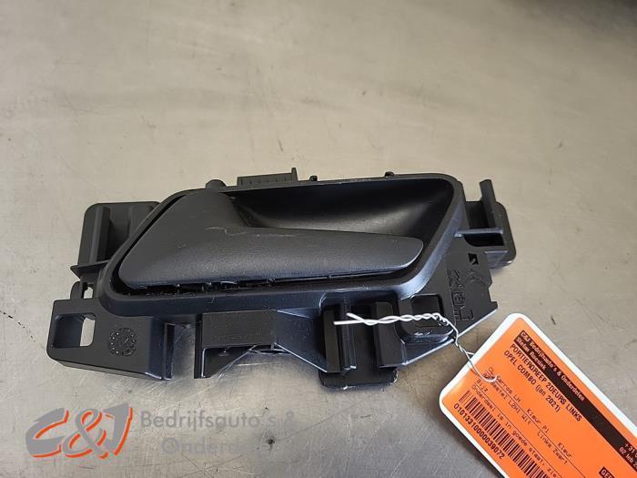 Poignée portière 2portes gauche d'un Opel Combo, Autos : Pièces & Accessoires, Carrosserie & Tôlerie, Opel, Utilisé, 3 mois de garantie