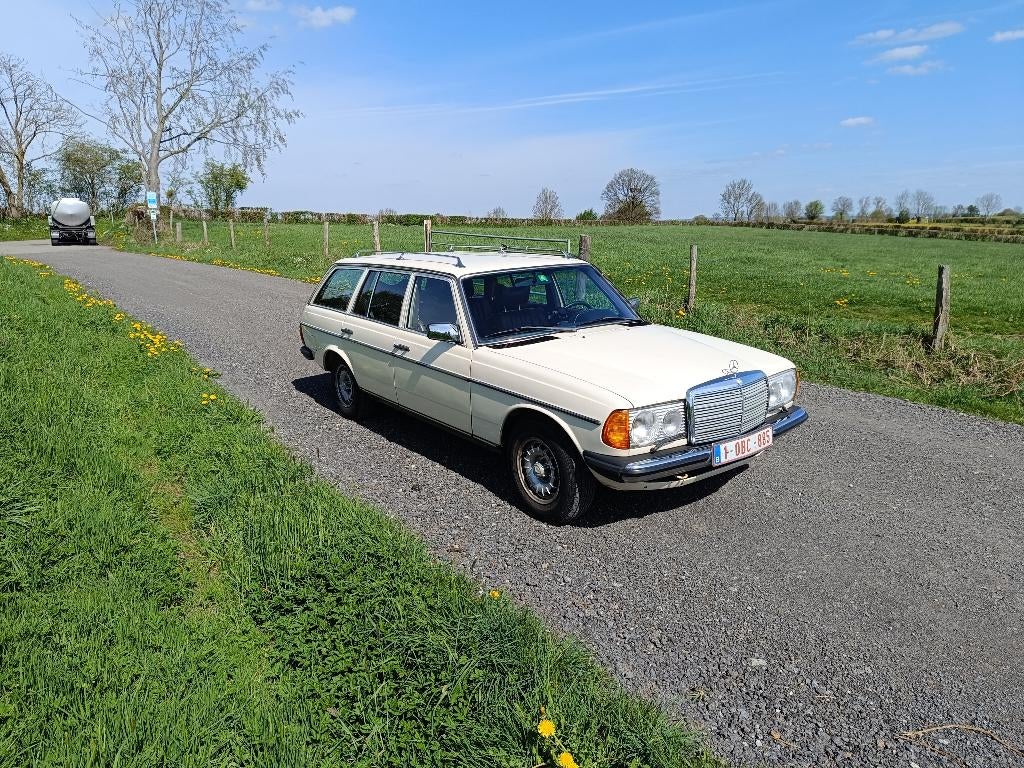 Mercedes S123 300TD Turbo Boite 5 vitesses, Cuir, Achat, 7 places, Boîte manuelle
