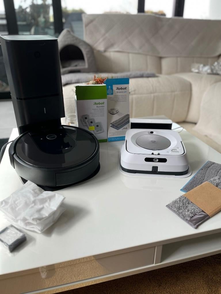 Duo iRobot : Aspirateur Roomba i7+ & Laveur Braava Jet m6, 1600 à 2000 watts, Réservoir, Comme neuf, Enlèvement