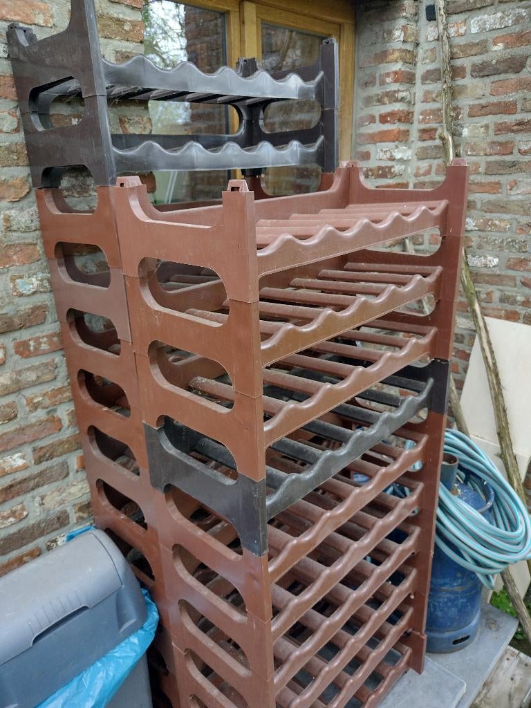 wijnrekken, Ophalen, Kunststof, Gebruikt, 5 tot 15 flessen