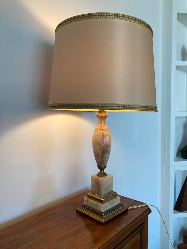 Lampe vintage ‘60 albâtre et laiton, Maison & Meubles, Lampes | Lampes de table, Comme neuf, Enlèvement