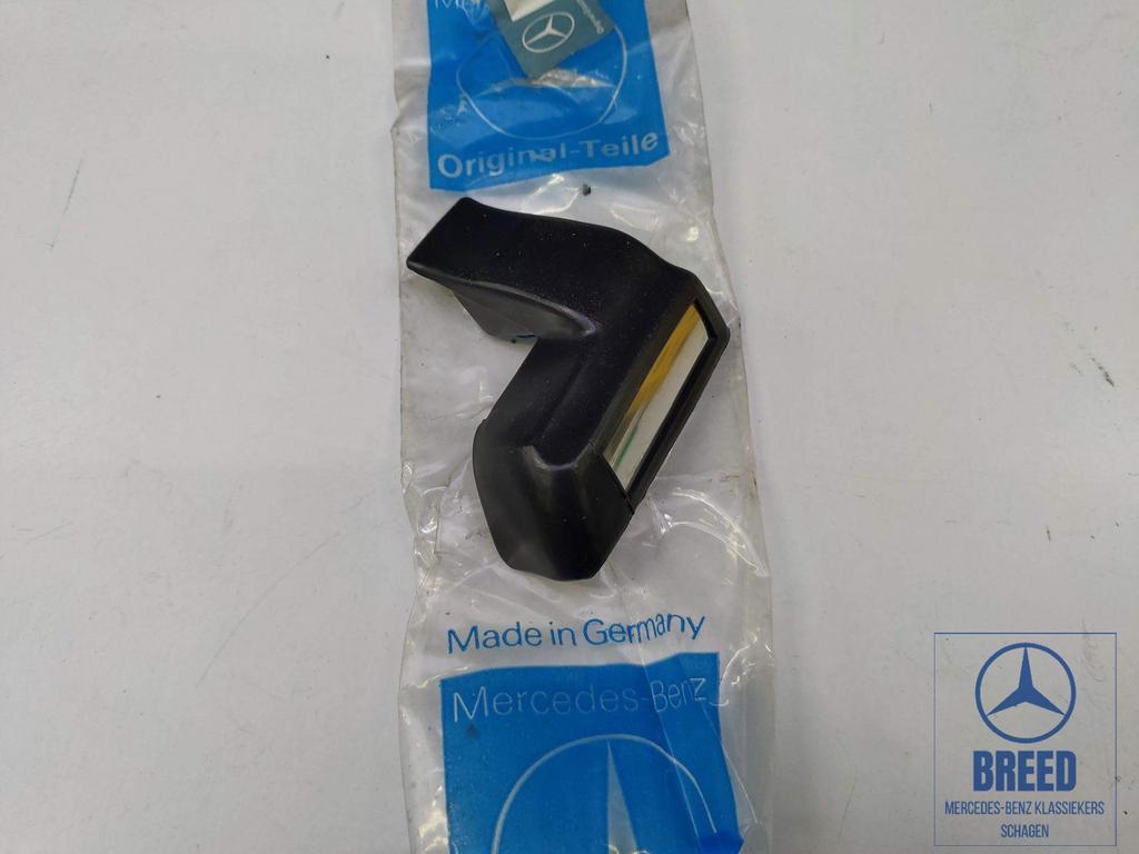 NOS sierlijst achterscherm linksonder Mercedes-Benz W123, Auto-onderdelen, Carrosserie, Mercedes-Benz, Nieuw, Ophalen of Verzenden