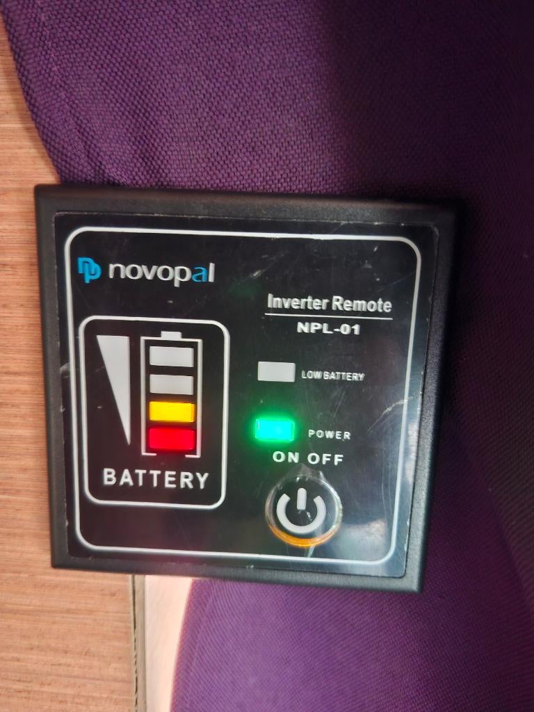 Zuivere sinus omvormer 12V 230V 3000W, Ophalen, Zo goed als nieuw