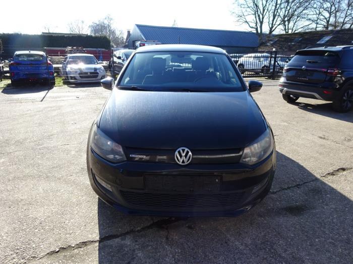 Versnellingsbak van een Volkswagen Polo, Auto-onderdelen, Transmissie en Toebehoren, Volkswagen, Gebruikt, 3 maanden garantie