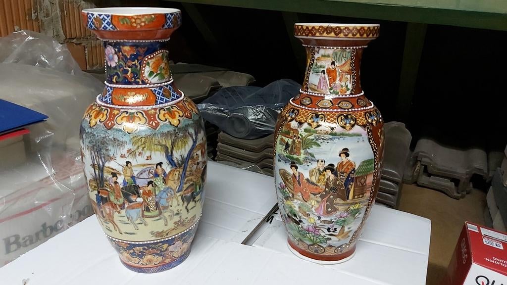 Chinese vazen, twee stuks., Antiek en Kunst, Antiek | Vazen, Ophalen