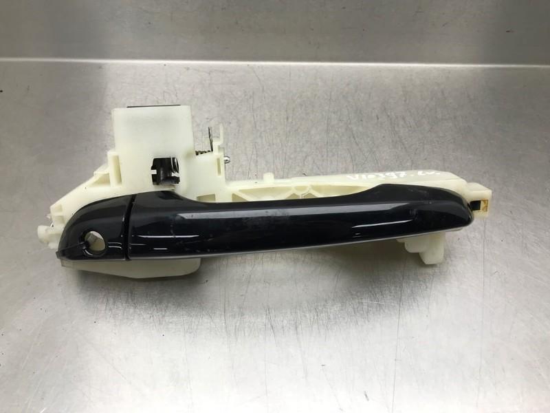 PORTIERGREEP BUITEN LINKS VOOR Hyundai i30 Wagon (PDEF5), Gebruikt, Voor, Hyundai