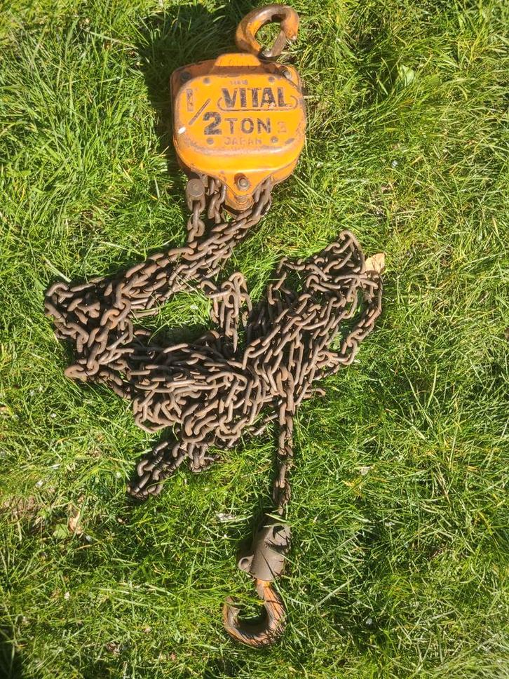 kettingtakel van het merk Vital (1/2 ton), Bricolage & Construction, Treuils et Palans, Enlèvement