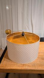 Abat-jour lampenkap, Enlèvement