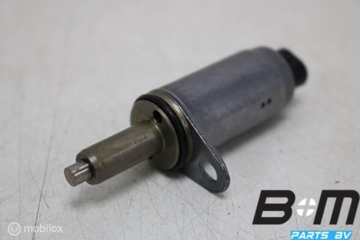 Versteleenheid in cilinderkop VW Arteon 06E103697Q, Auto-onderdelen, Motor en Toebehoren, Gebruikt