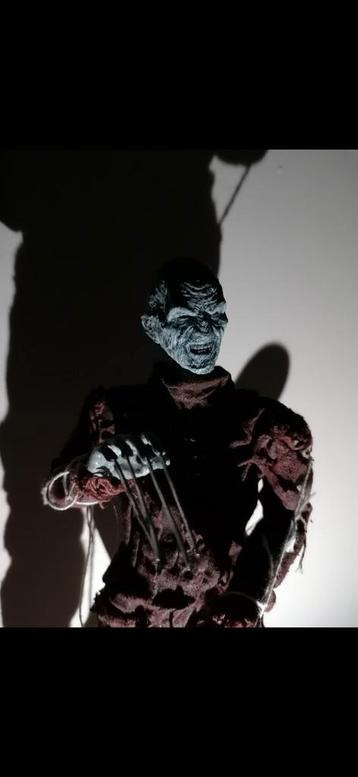 Freddy Krueger Puppet "Nightmare on Elm Street 3 " 1/6 beschikbaar voor biedingen