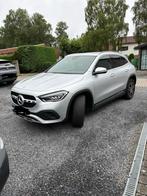Mercedez GLA180, Auto's, Mercedes-Benz, Voorwielaandrijving, Leder en Stof, Navigatiesysteem, 5 zetels