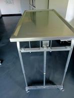 Metalen onderzoek- en/of werktafel, Diversen, Ophalen, Zo goed als nieuw