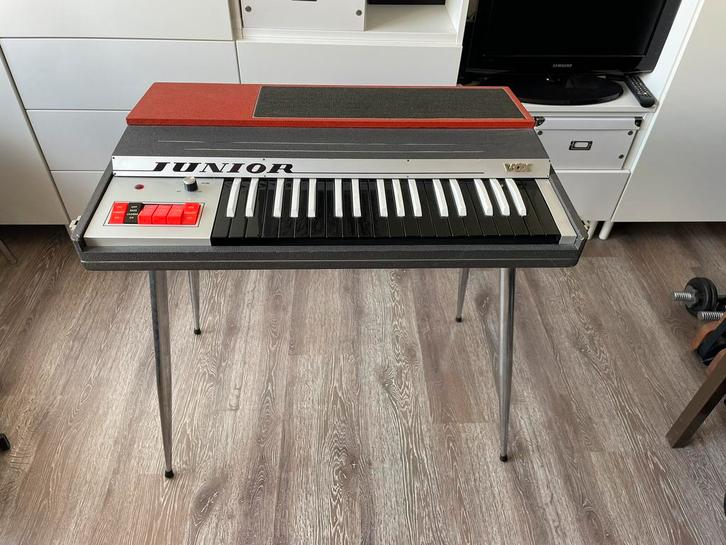 Vox Junior (evt. ruil gitaar, amp, pedalen), Muziek en Instrumenten, Orgels, Gebruikt, Orgel, 1 klavier, Ophalen