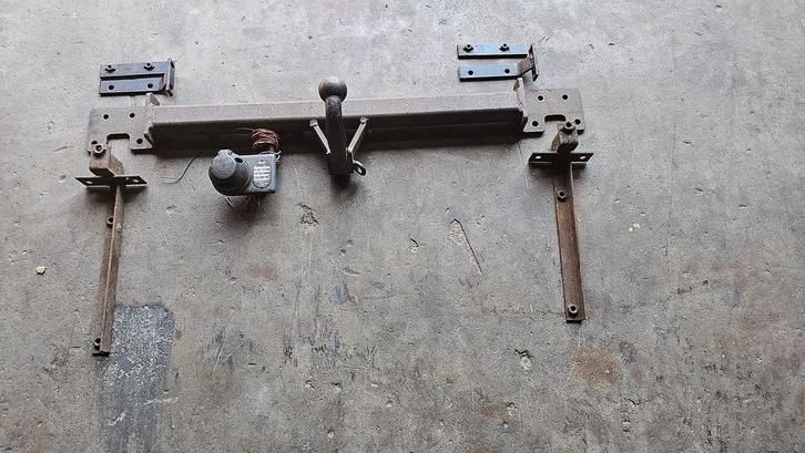 Trekhaak Brink 3 serie E30 type II 71601134396 1134396, Auto-onderdelen, Trekhaken