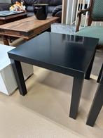 Klein zwart IKEA tafeltje – 55 x 55 x 45 cm, Huis en Inrichting, Tafels | Sidetables, Ophalen, 50 tot 100 cm, Vierkant, Zo goed als nieuw
