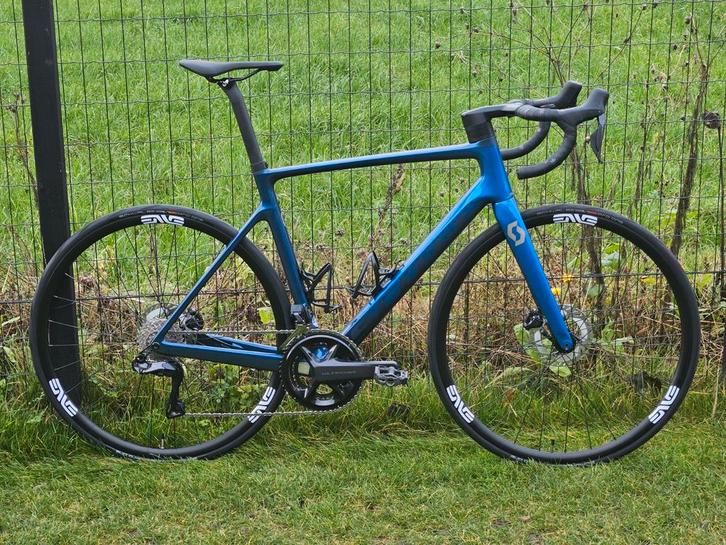 Scott Addict RC Ultegra Di2 12s, Vélos & Vélomoteurs, Vélos | Vélos de course, Utilisé, Plus de 20 vitesses, 28 pouces, Carbone