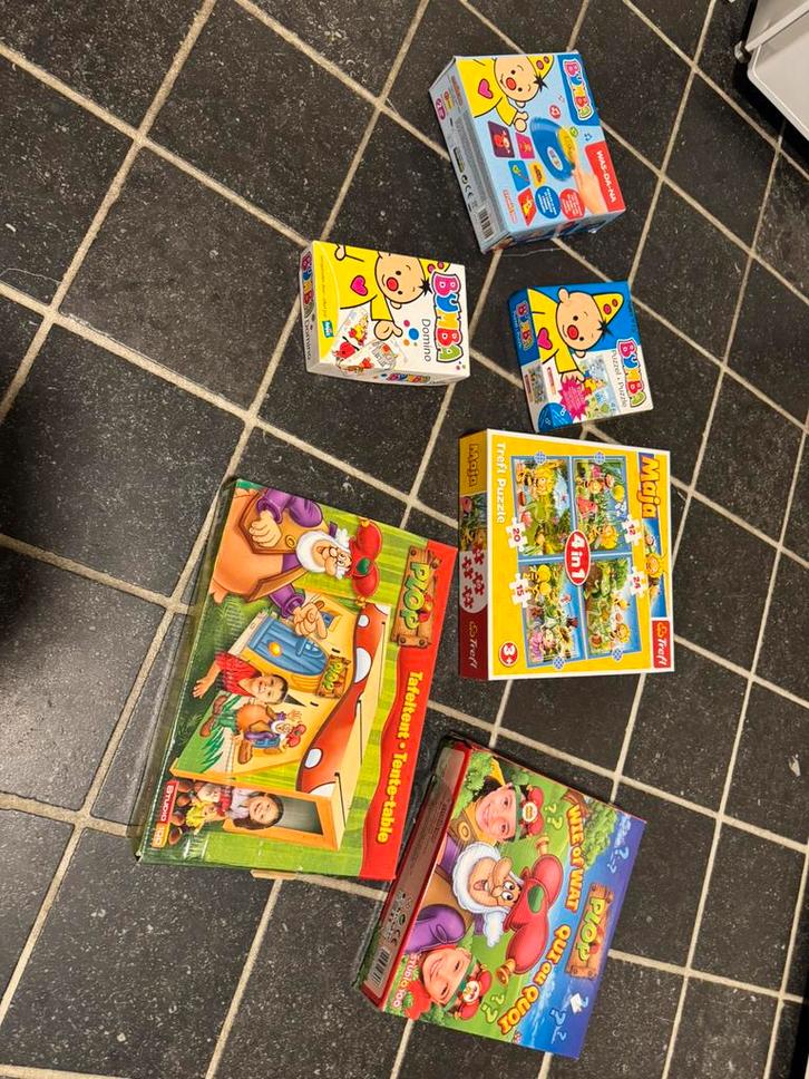 Puzzels en spelletjes van Bumba Maja en plop, Kinderen en Baby's, Speelgoed | Kinderpuzzels, Zo goed als nieuw, 2 tot 4 jaar, 10 tot 50 stukjes