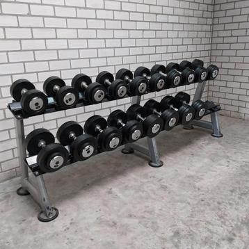 Rubber dumbells set 12 kilo tot 30 kilo + dumbells opbergrek beschikbaar voor biedingen