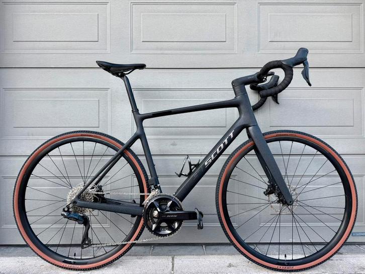 Scott Addict 40 Shimano 105 Di2 2025 [56cm], Fietsen en Brommers, Fietsen | Racefietsen, Zo goed als nieuw, Heren, Overige merken