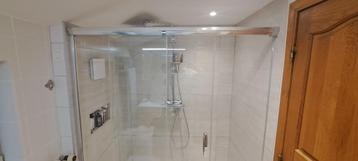 PAROI DE DOUCHE COULISSANTE NEUVE HUPPE AURA ELEGANCE de 160 beschikbaar voor biedingen