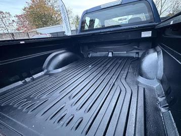 Isuzu D-max 2.5 TD 4WD Space Cabine/ Neuve/ Airco (bj 2012) beschikbaar voor biedingen