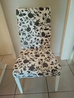 4 Stoelen,tafel uittrekbaar met 4 stoelen en kinderbedje, Huis en Inrichting, Ophalen, Gebruikt