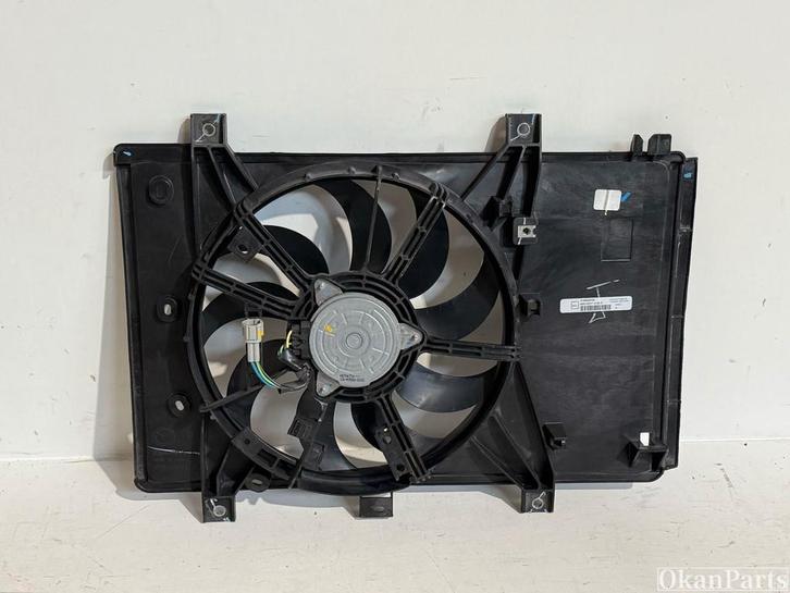 Mazda 2 III koelvin 21460D470A, Auto-onderdelen, Airco en Verwarming, Gebruikt