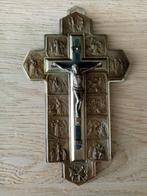Crucifix avec Jésus avec images du chemin de croix, Utilisé, Enlèvement ou Envoi, Christianisme | Catholique