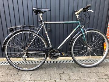 Studenten/heren/kotfiets beschikbaar voor biedingen