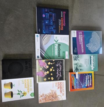 handboeken  1e jaar bachelor marketing Hogent beschikbaar voor biedingen