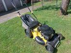 Zelftrekkende grasmaaier werkt prima, Tuin en Terras, Grasmaaiers, Ophalen, Zo goed als nieuw, Benzine-grasmaaier, 50 cm of meer
