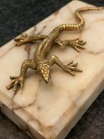 Presse papier, Enlèvement, Comme neuf