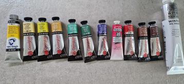 olieverf kleine tubes beschikbaar voor biedingen