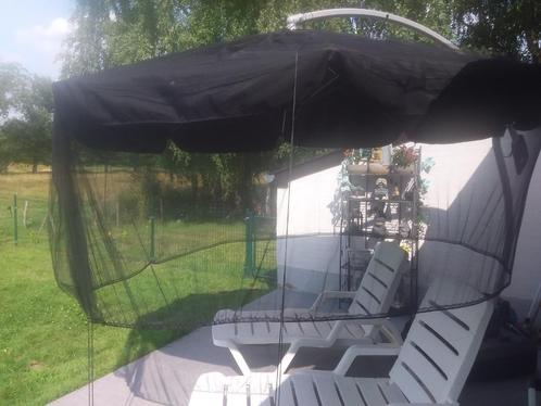 Parasol, Tuin en Terras, Parasols, Zo goed als nieuw, Zweefparasol, 3 tot 4 meter, Verstelbaar, Waterdicht, Ophalen