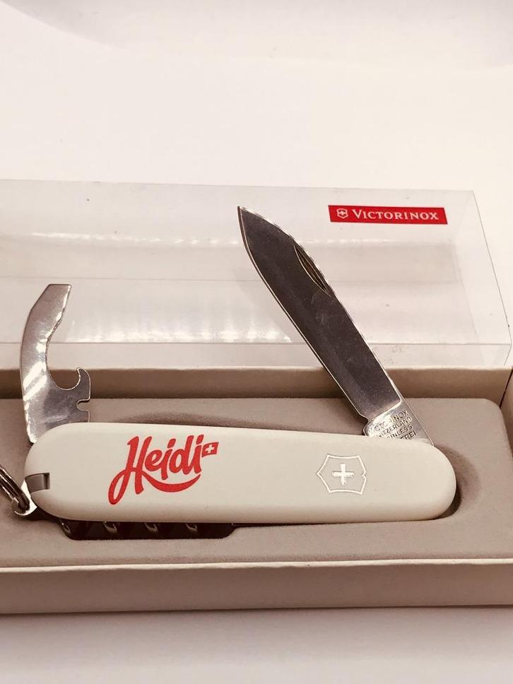 Victorinox Heidi Swiss white 84mm Bantam NEW, Caravans en Kamperen, Kampeergereedschap, Nieuw, Verzenden