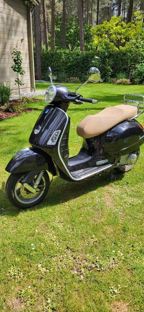 Vespa piaggio gts 125, Fietsen en Brommers, Brommers | Vespa, Gebruikt, Overige modellen, Ophalen